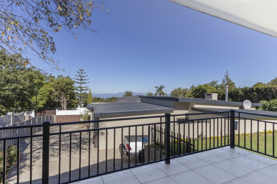 3 Bedroom Property for Sale in Helena Heights Western Cape